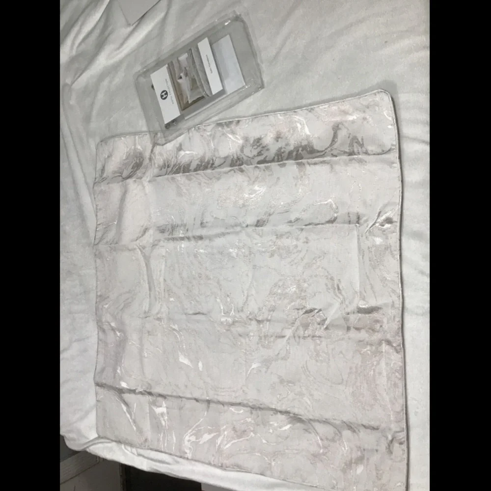 NIB‎ Hotel Collection Marble European Pillow Sham